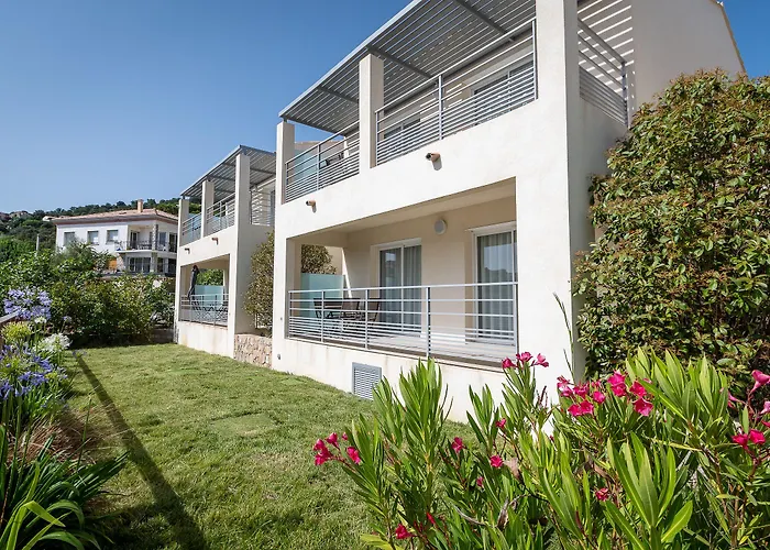 Résidence U Manellu 4*