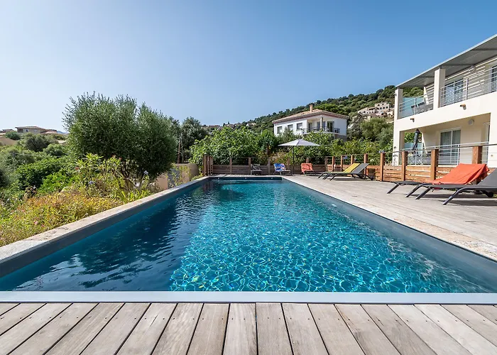 U Manellu Aparthotel 4*